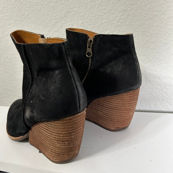 Korkease Sculpted Stacked Wedge Black Bootie Natalya Size 9 $190.00 - Picture 7 of 11